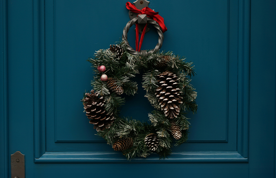 wreath-hero